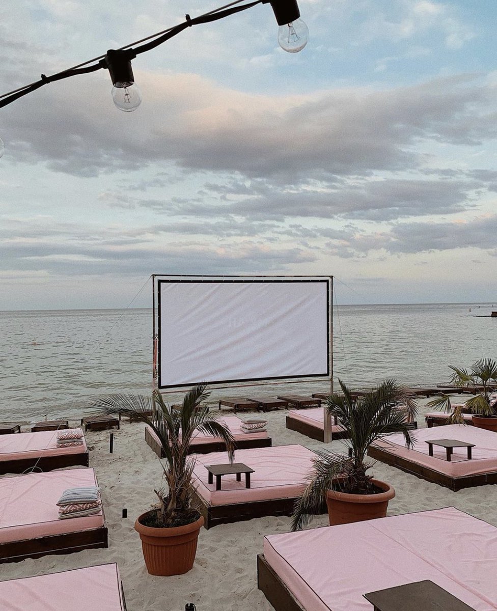 Missguided's tweet image. Where I'd rather be this weekend 🌞 #missguided