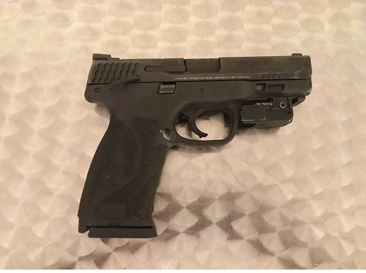 Hemp_Fields's tweet photo. #smithandwesson #9mm on #pensitable #jorgepensi 
Seller of: #hemp #thcfreeseeds and high quality #nutrients #probiotics and #herbicides for all your #gardening and farming need
#FrosFreshFarm #smokablehemp 
#Downonthefarm #germansheperds #breeder #huskyboxer #smokableflower
#mcm https://t.co/hXmQvsevkt