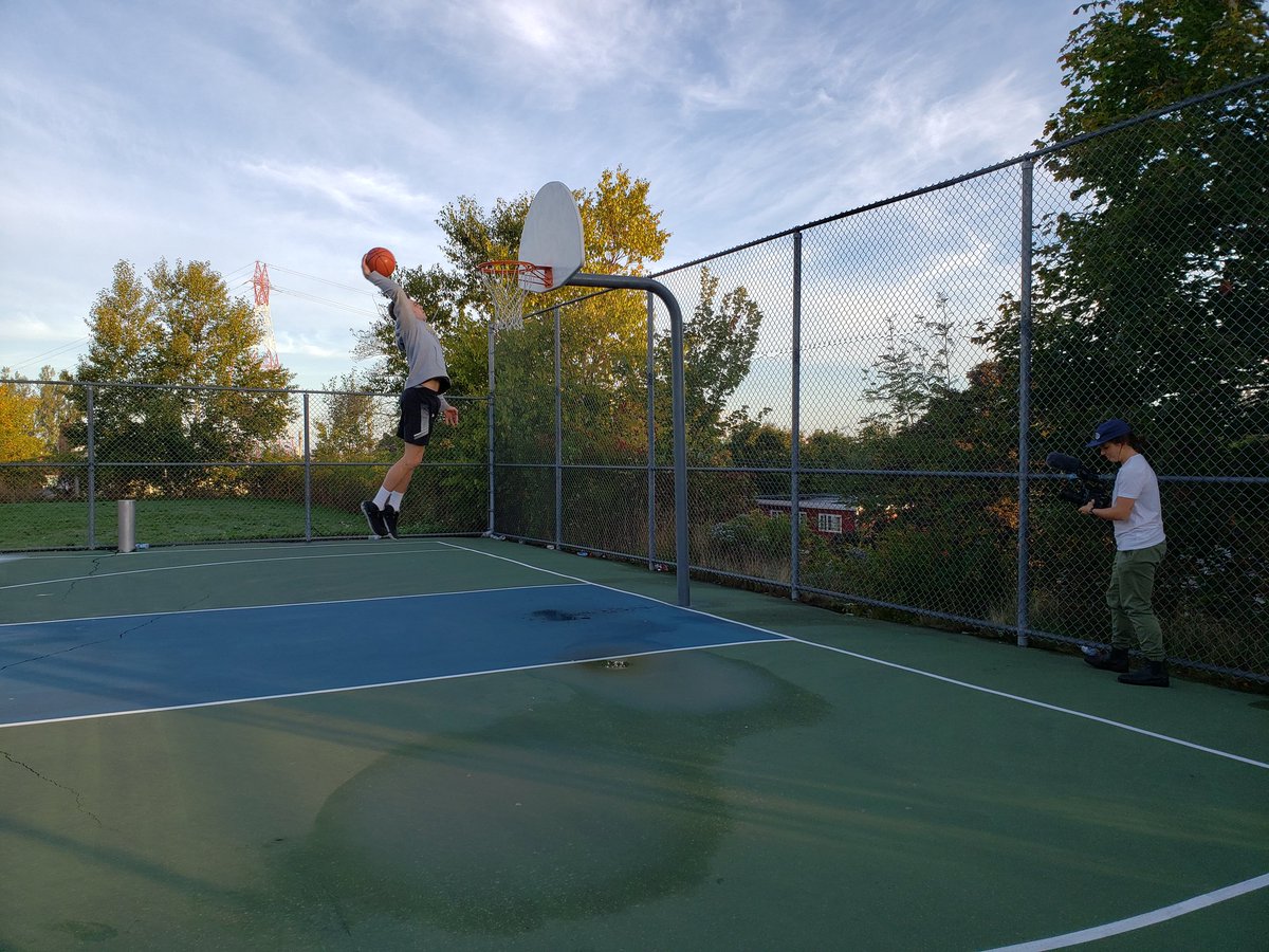 AUS_SUA's tweet image. Final shoot for our upcoming Keep It Social campaign! @MirrorImageMed got the @DalTigers&apos; Keevan Veinot out for a sunrise shoot 📹🏀
