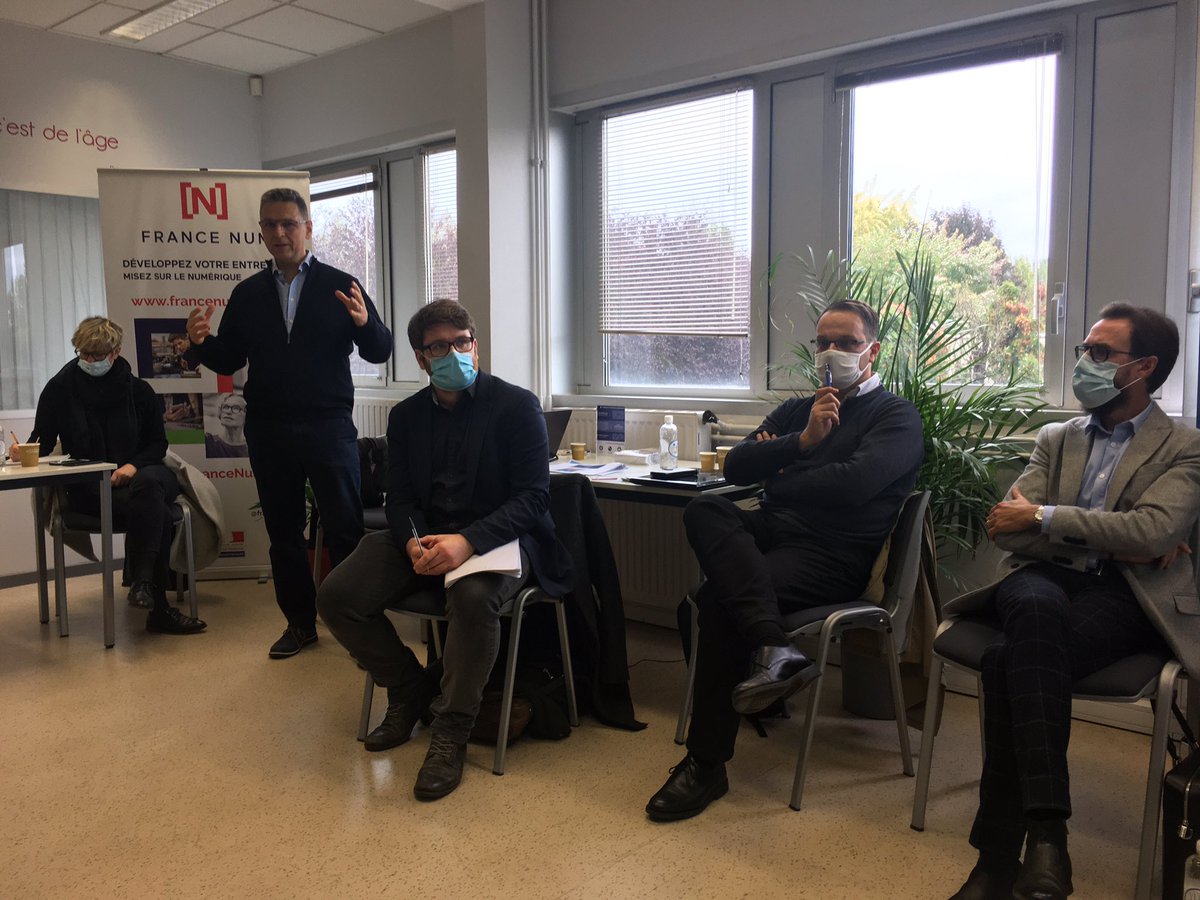 PiTotem's tweet photo. C’est parti pour la partie régionale de la journee @francenumfr au @PiTotem avec @regiongrandest , @GrandENov #activateurs ou comment accompagner au mieux les entreprises dans leur transformation digitale https://t.co/qVMknAIBfK