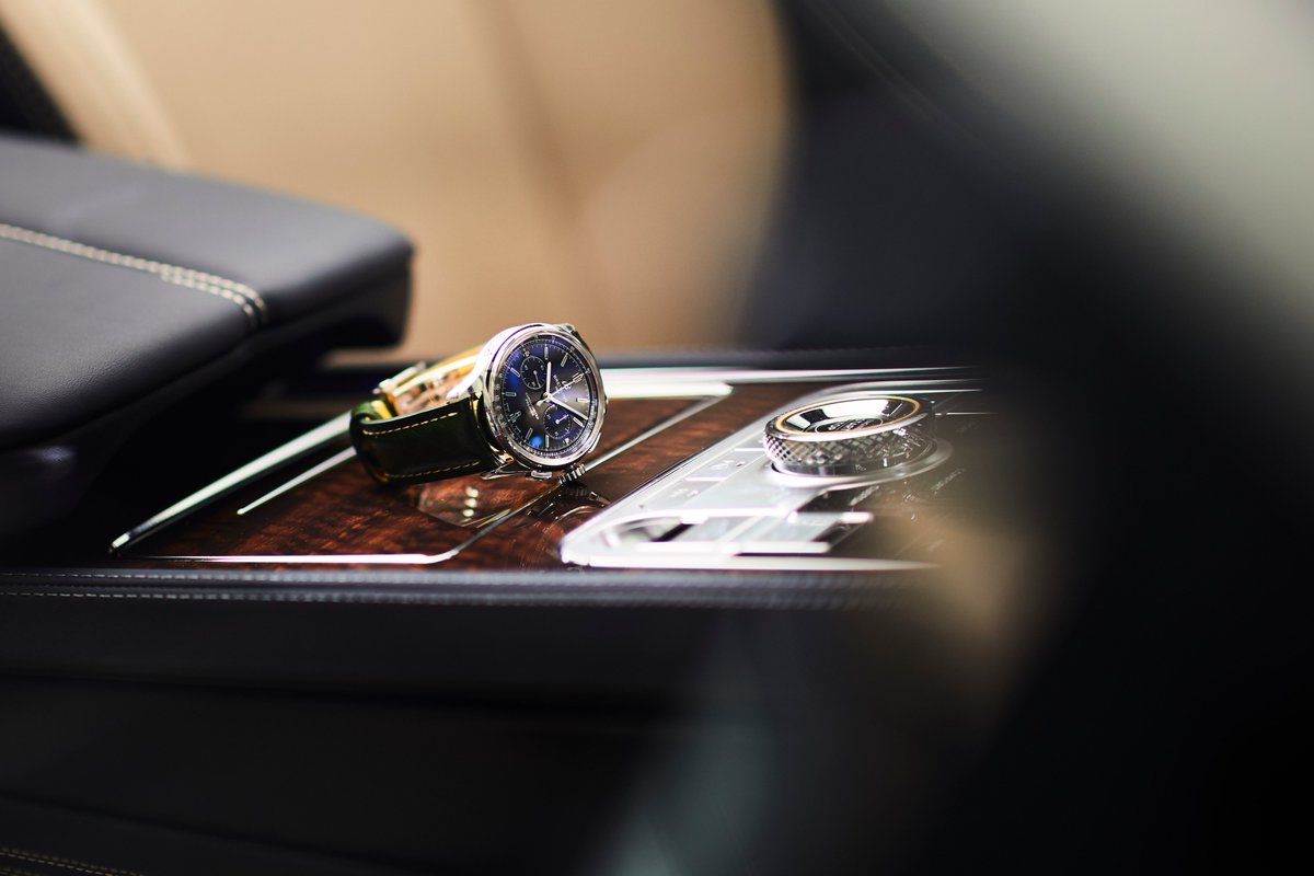 BentleyComms's tweet photo. Last week Bentley Leusden and @Breitling hosted a media event in Amsterdam showcasing the latest products, including the #Bentley #ContinentalGT Convertible and the Breitling Premier B01 Chronograph 42 Bentley.

📸: @JeromeWassenaar

@carvlogger @manify @quotenet https://t.co/vYYXeg2eCj