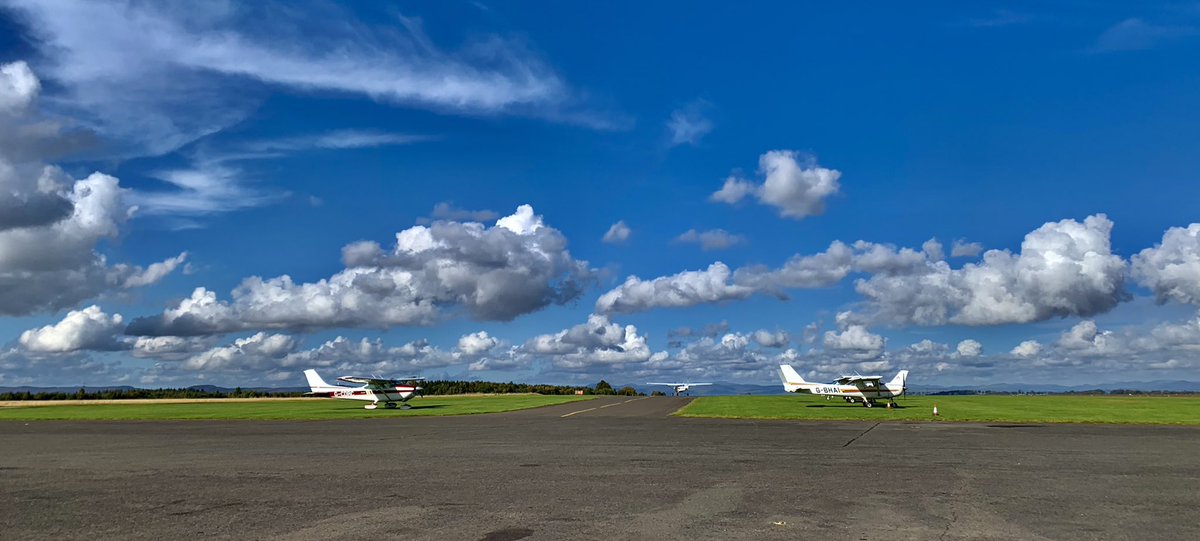 WindyWilson88's tweet photo. Windy says some cracking cloud formations out there today - Stratocumulus, Cumulus and Cirrus 

If young Windy fails his meteorology at @ACSflight I’ll be raging 🤣🤣🤣

#YouHaveControl #C172 #ACS #PerthAirport #ACSFlightTraining #ChocksAway https://t.co/3vEu7mqBI1