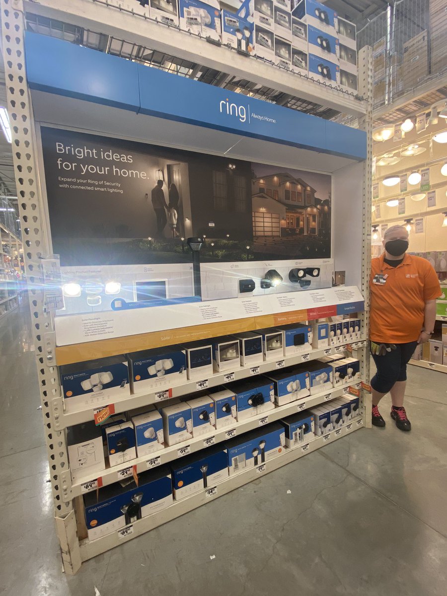 This end cap reset looks amazing! Great job Korinna!