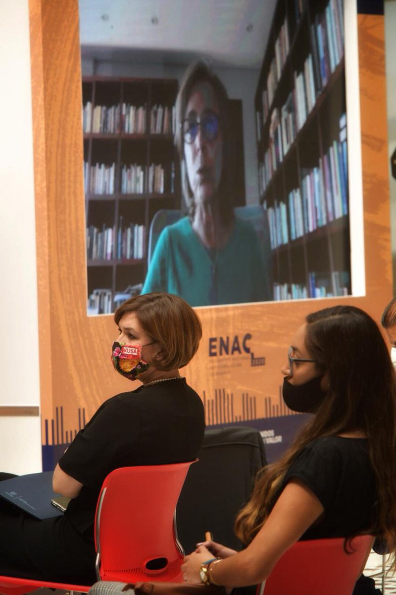 ENAC2020's tweet image. La Dra. @amparocasar Presidenta de @MXvsCORRUPCION, en su conferencia: “Los mexicanos frente a la corrupción”, alerta discrecionalidad en el uso del erario, retroceso en transparencia y contrataciones públicas en su mayoría adjudicadas directamente, a nivel federal. #Chihuahua