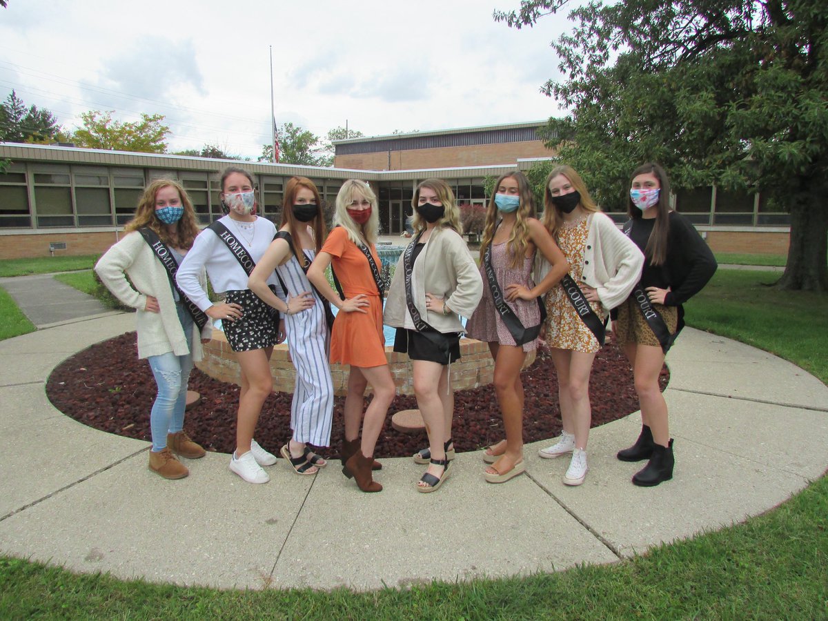 Homecoming King and Queen will be crowned TONIGHT at the football game! Which couple will be high school royalty?