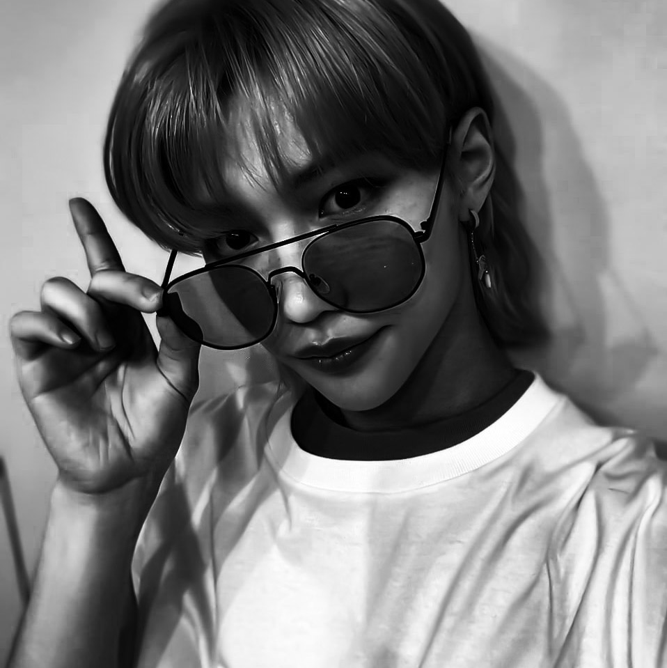 rockwns's tweet photo. ᅟ
ᅟᅟᅟᅟ        ❏ : ❪'.𝙨αv.α𝙜e.'❫ look
ᅟᅟ         lıke 𝙖  ┈── · usəˌmǝ̲' ; 𝐚n𝒈e𝐥. 
ᅟ https://t.co/EhFTobGN95