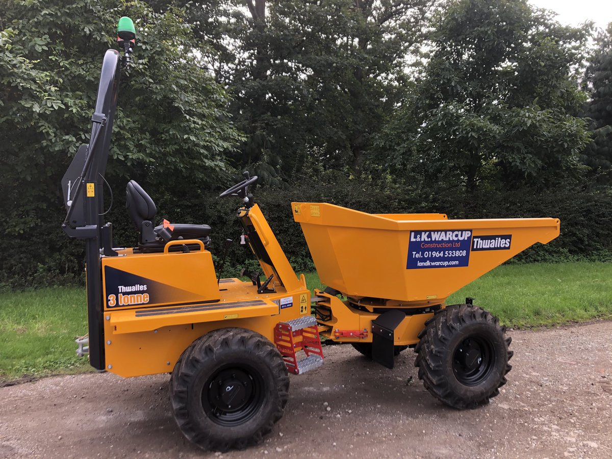 LandKWarcup's tweet photo. Thanks to @vencoplant for supplying us with our new @ThwaitesDumpers 3 tonne powerswivel dumper. https://t.co/qVNHKhWq7h