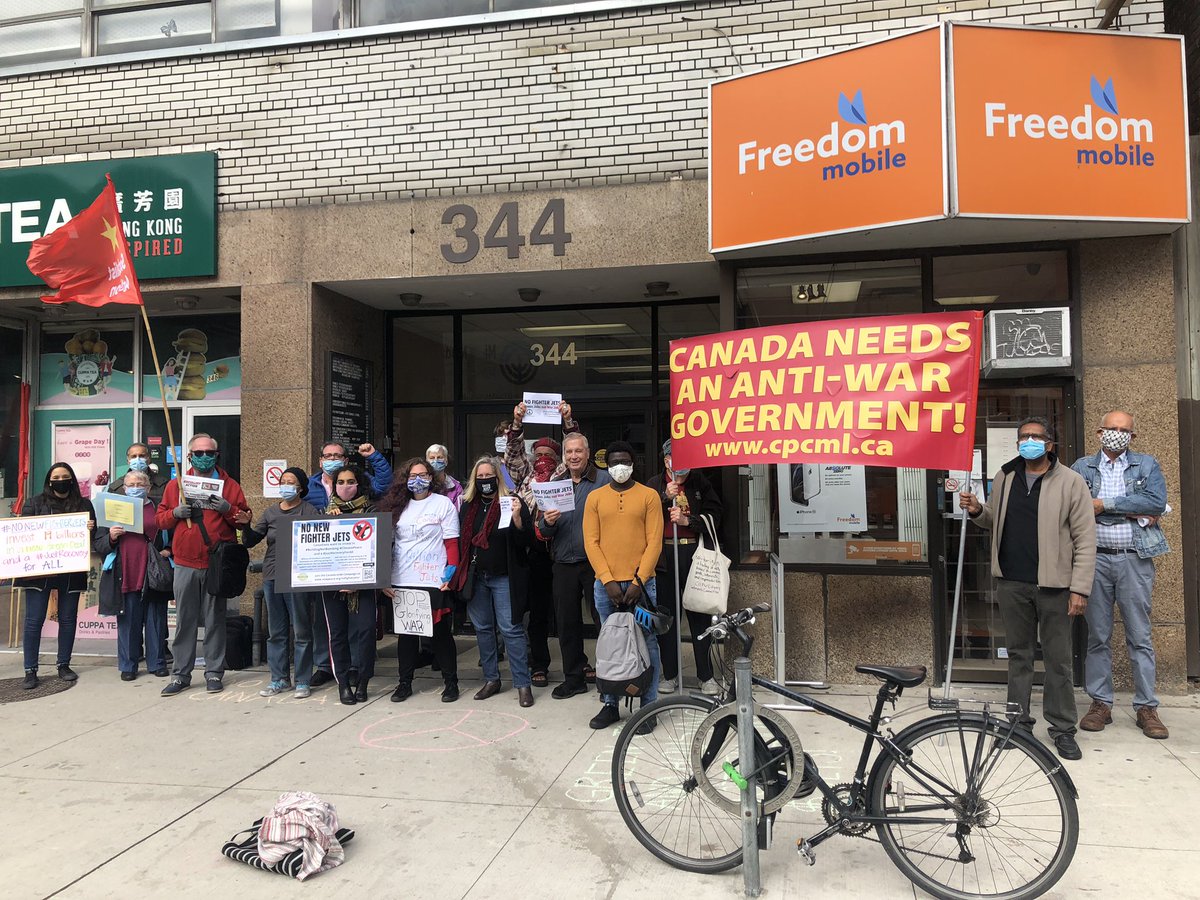 veethechange's tweet photo. Fantastic turnout at @cafreeland office! Thank you to everyone across #Canada saying #NoNewFighterJets and YES to a #JustRecovery and a #GreenNewDeal #BuildingNotBombing #climatepeace @VOWPeace @WorldBeyondWar @JustinTrudeau @HarjitSajjan https://t.co/nWE21GLXCY