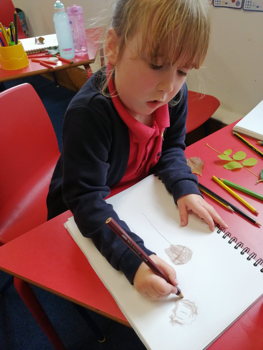 GreatBudworthps's tweet photo. This afternoon Class Two have been doing observational drawings with autumnal treasures 🍂🍁
#classtwo #shading #autumn https://t.co/d88eNG3ePi