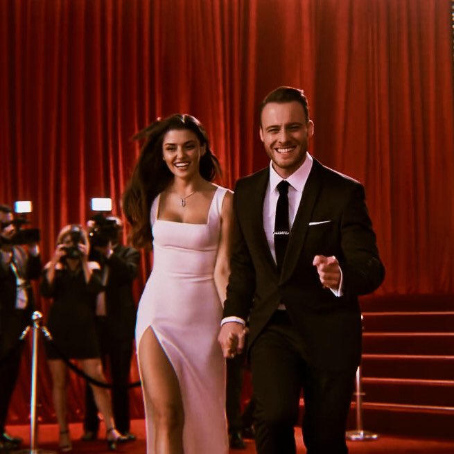 the scene / the backstage : Kerem & Hande ; a thread         #sençalkapımı •  #edser        #kerembürsin •  #handeerçel