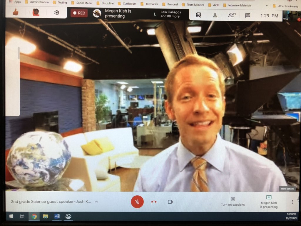 cvegabennett's tweet photo. 2nd grade students had their first “Being There” Experience today! @wachfox ‘s @JoshKnight_TV talked to students about his job, interesting facts about weather, and took them on a virtual tour of his studio! @AVID4College @RichlandTwo @CRTNation @AVIDEasternDiv #RTElearning https://t.co/LBvKX6BDtM