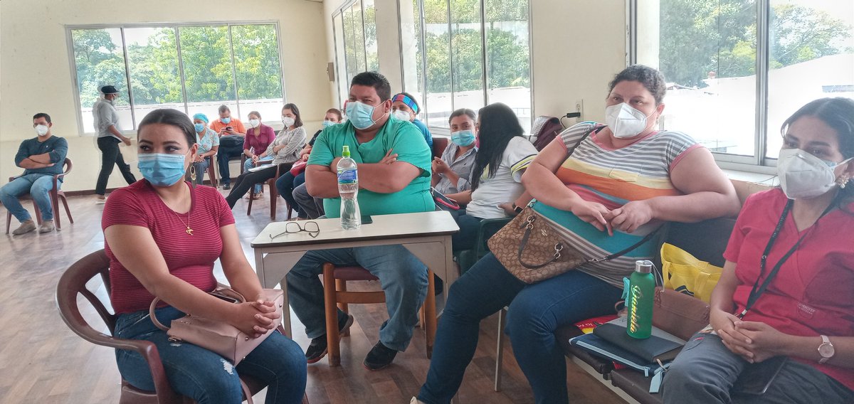 RSCholuteca1's tweet photo. Capacitación en MNS y Lineas prioritarias de trabajo a 6 ESFAM asignados a ES: Porvenir, Colinas, Marcelino Champagnat, Ciudad Nueva en el Municipio de Choluteca. Como parte de la lucha contra el COVID-19.
@saludhn @AlbaConsueloFl1 @jmpaguada @JuanOrlandoH @DrMauriciolivaH https://t.co/ItCp2bMIGO
