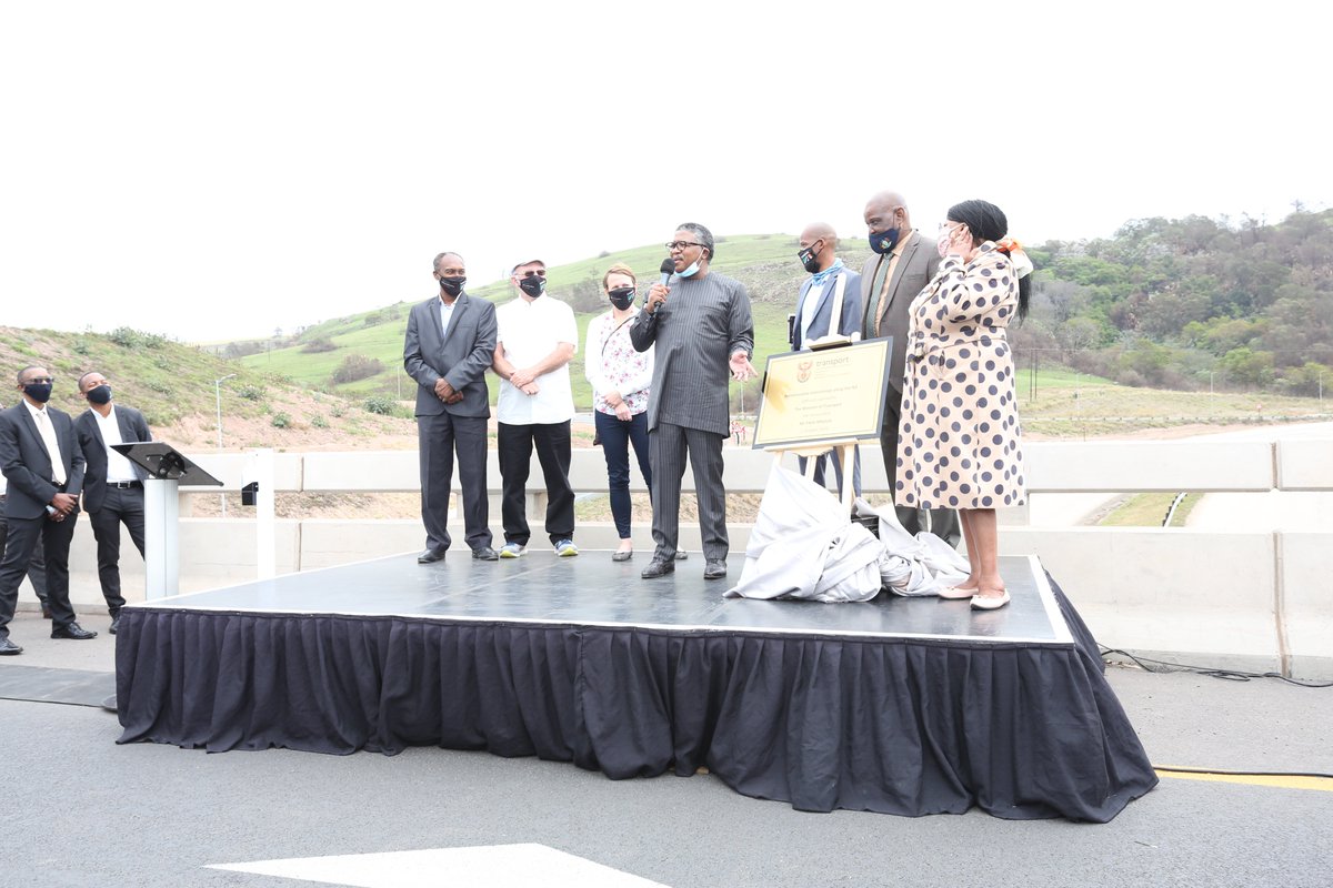 SANRAL_za's tweet photo. Highlights of @Dotransport @MbalulaFikile opening the Hammarsdale interchange for October Transport Month. The Hammarsdale interchange project is one of many projects on the N3, being implemented between Durban and Pietermaritzburg. For more pictures visit SANRAL's Facebook page. https://t.co/qQPn8V0bbm