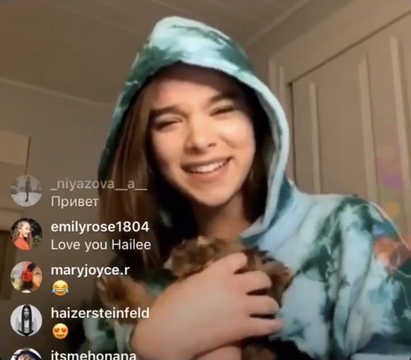 Hailee x Animals / Martini a much needed thread