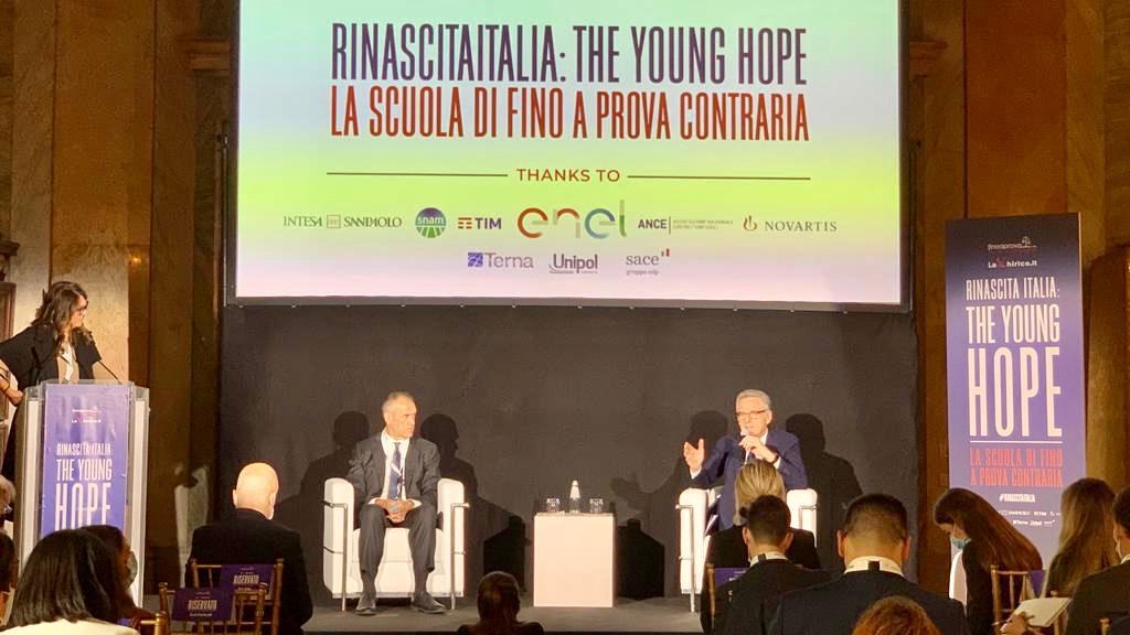 ancenazionale's tweet photo. Tagliare le procedure e le sovrapposizioni di competenze altrimenti le risorse del #RecoveryFund non potranno essere spese. Il Presidente Buia ospite dell'evento di @aprovacontraria #TheYoungHope 
@AnnalisaChirico @CottarelliCPI @AntoBaccaro https://t.co/H4Yxy3qoSq