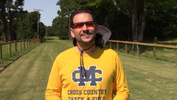 Interview with Matthew Reneker about the new Choctaw Trails and Saturdays Meet.
ms.milesplit.com/videos/449565