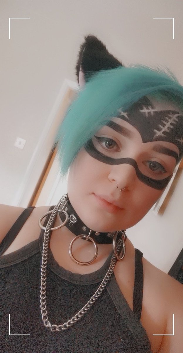 Annie_Backstage's tweet photo. #BackstageTaskmaster task 4 cat woman but with blue hair https://t.co/rwGwzgWqhD
