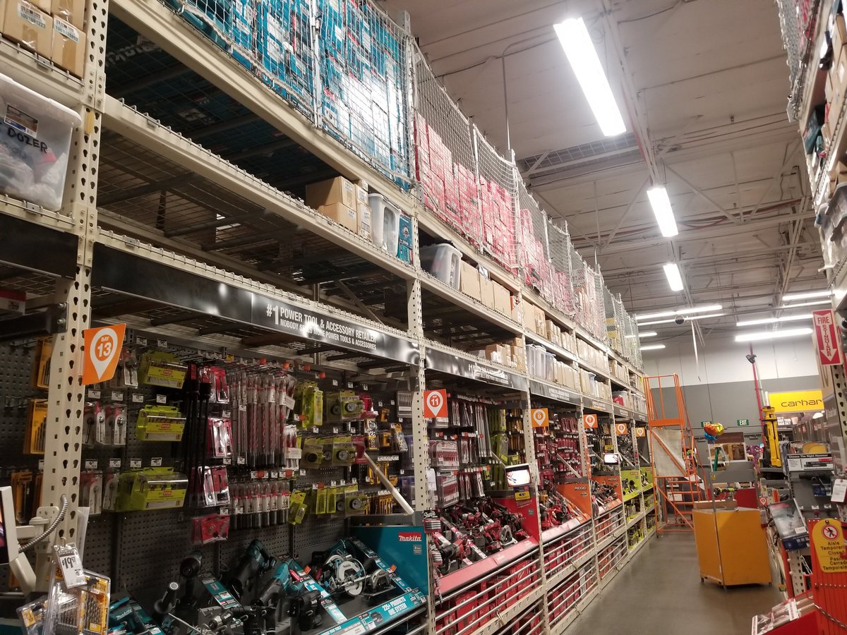 GaryLister9's tweet photo. HB6963 Night Crew packing down power tools and accessories and mowers@downeypackerfan@Steven_Mousseau@RoyStrait https://t.co/qs4JqzZf2w