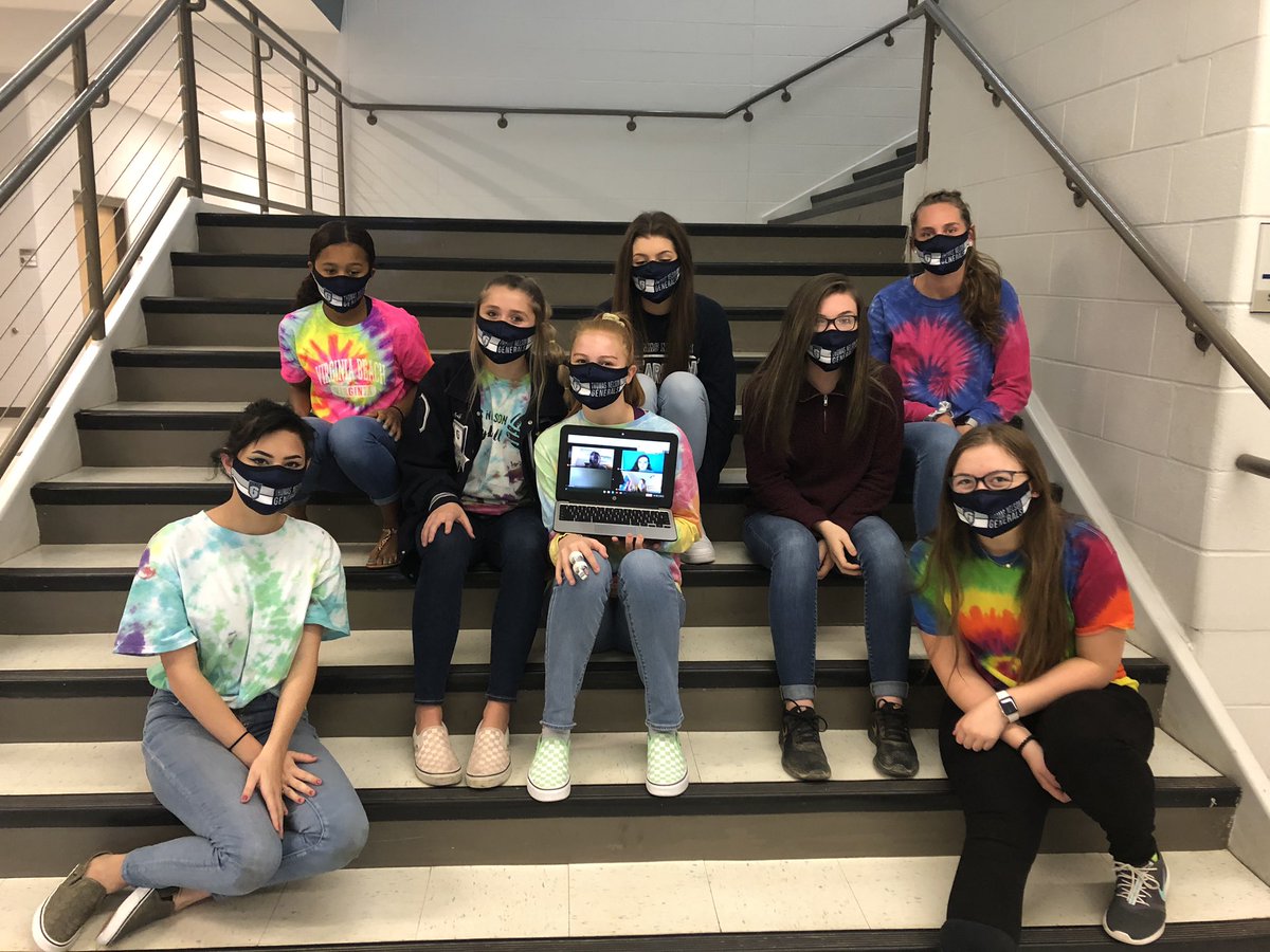 LHGirdley's tweet photo. Rocking the tie dye and matching masks for Homecoming Covid Style 2020. And a socially distanced group pic! #GirdleysGoddesses #flyndefy @flyndefy https://t.co/g4QHMfQwEW