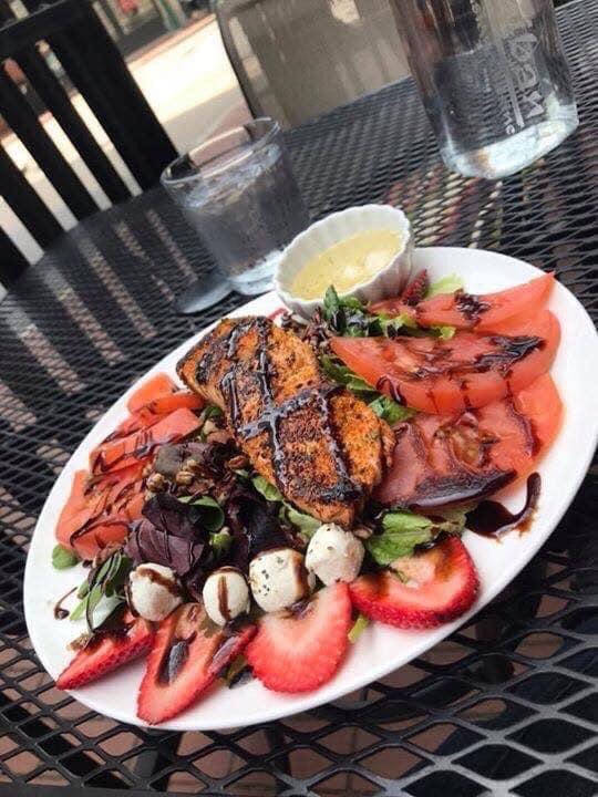 Bar101WV's tweet photo. ‼️Fish Friday‼️

(304) 346-1101 or (304) 720-7874
https://t.co/suwBbvjeXG Grubhub DoorDash

#Bar101 #FishFriday https://t.co/1GfDNwSZyB