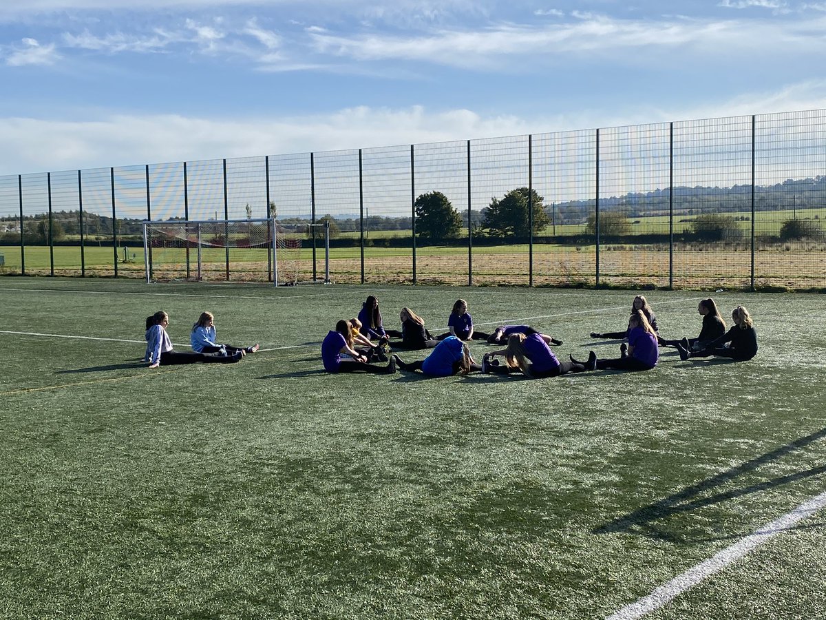 MrScottPE90's tweet photo. Great job from the Sports Leaders today in our S1 classes!! #taughtwell #rasiethebarr https://t.co/8xNSSAovaO