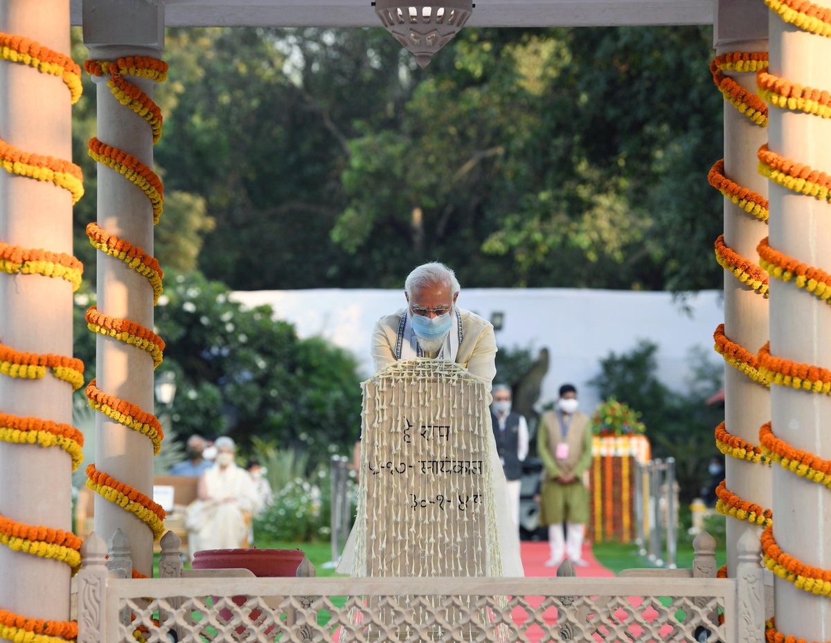 PIB_India's tweet photo. Prime Minister @narendramodi attends a prayer meet at Gandhi Smriti on the occasion of #GandhiJayanti https://t.co/Z76DGxODPO