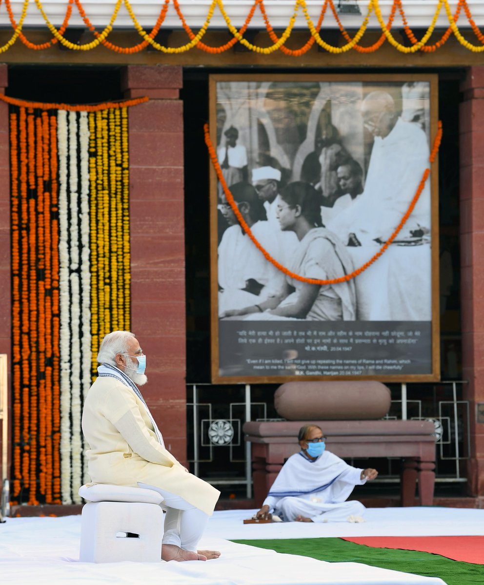 PIB_India's tweet photo. Prime Minister @narendramodi attends a prayer meet at Gandhi Smriti on the occasion of #GandhiJayanti https://t.co/Z76DGxODPO
