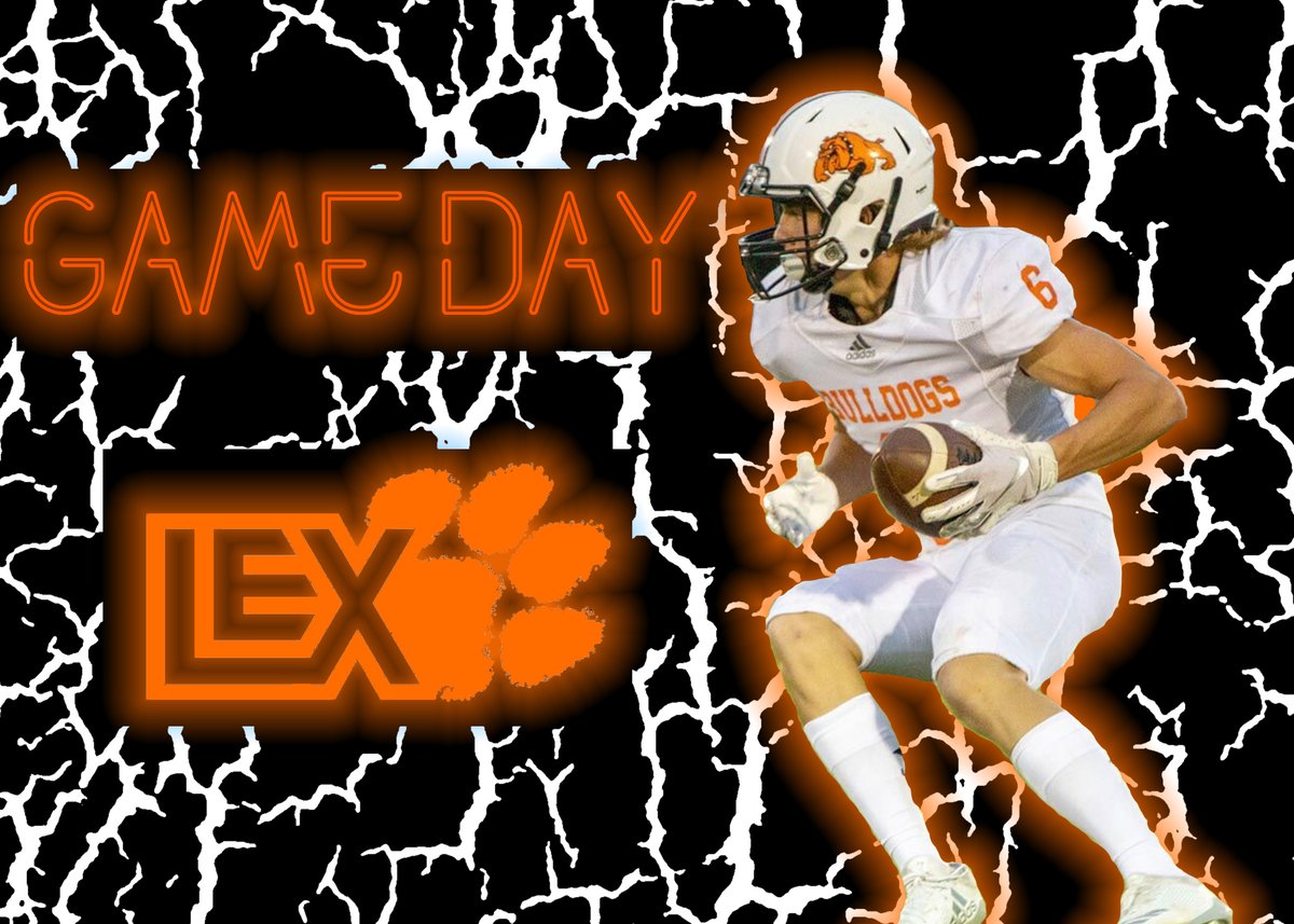 Game Day Dogs!!!
#Lexfootball #GameDay #purcellregisterpic