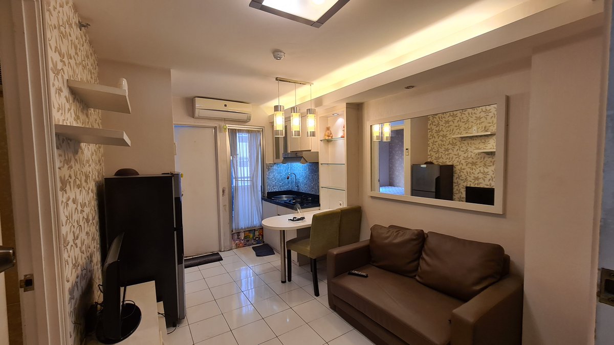 Daysptian's tweet photo. @7deadlychins Mau ga kalibata tower flamboyan, kalo minat pm aja euy https://t.co/WFnWo00K2g