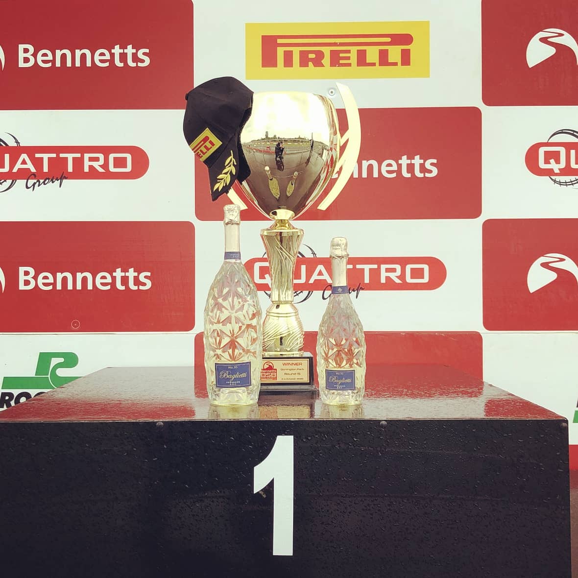 It's going to be a wet and windy weekend at @doningtonpark for this weekends @officialbsb, but that won't stop the riders! And we look forward to joining them in the podium with @baglietti_prosecco as Official Prosecco Supplier!