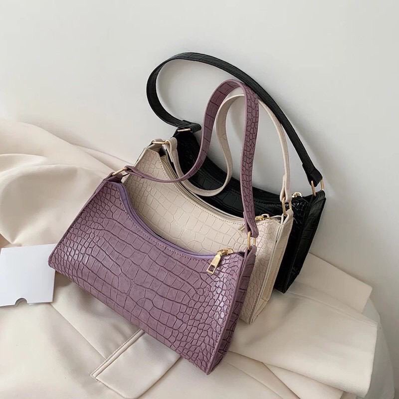 Eden Bag RM29—- READY STOCK  POSTAGE : SM RM8 / SS RM11—-Product Info:Material: PU LeatherDimension: (L) 24cm x (W) 7cm x (H) 15cmColor : Purple, Black, Cream