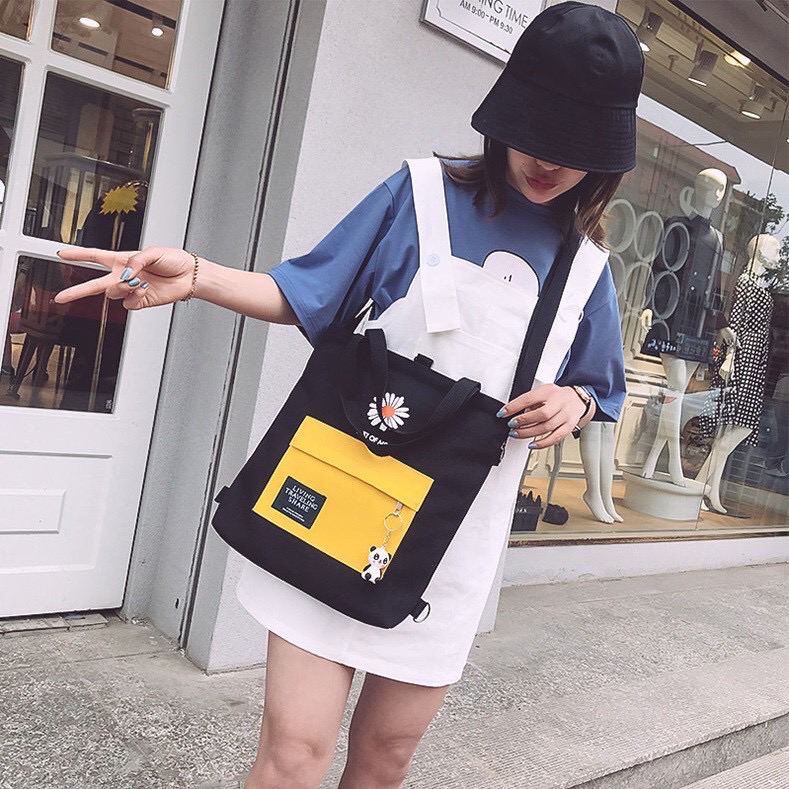 Best Daisie Totebag RM29___ READY STOCK  POSTAGE : SM RM8 / SS RM11___Product Info:- Casual and easy match design- Canvas material- Able to fit in A4 size books- Size: 35cm (H) x 33cm (L) x 6cm (W)Package include:1* canvas bag1* removable strap