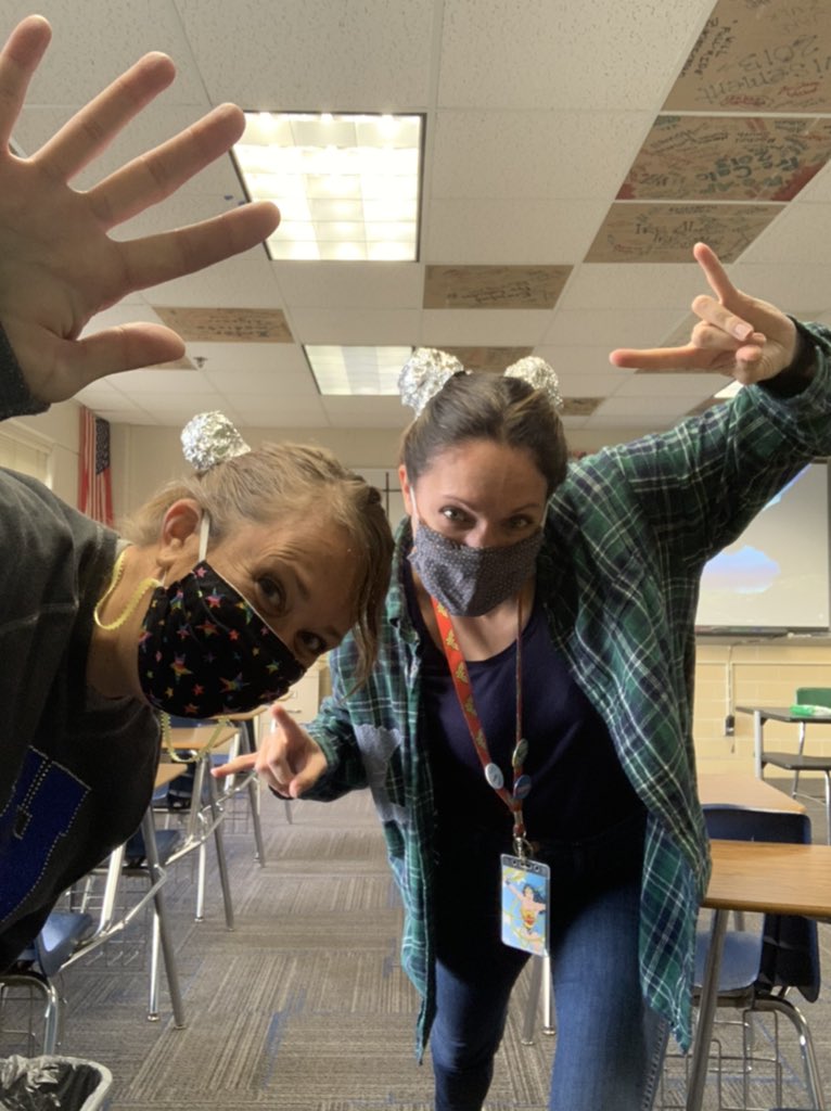 mara_lynn3's tweet photo. Bonus points if you remember how to FOIL two binomials!  #welovemath #iteachmath #crazycoteachers #owatonnaproud @ohsoffice https://t.co/IdHgJQpPzX