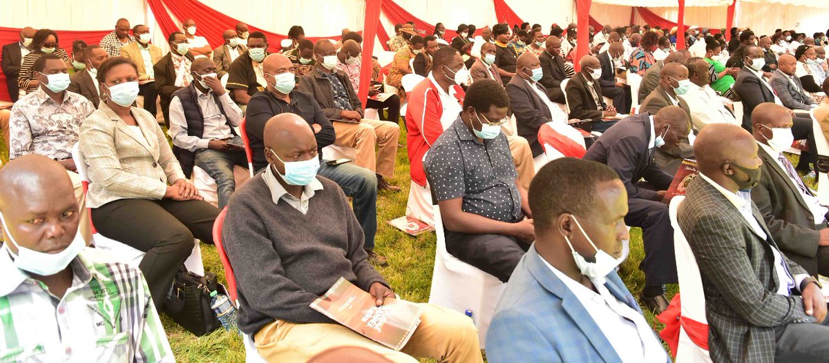 WilliamsRuto's tweet photo. During the funeral service of Gogo Tergat, mother to the @OlympicsKe President Paul Tergat, at Chergei Farm, Rongai, Nakuru County, in the company of Governors @GovLeeKinyanjui (Nakuru), @GovernorKiptis (Baringo), MPs @SusanKihika (Nakuru), @KipMurkomen (Elgeyo Marakwet), ... https://t.co/K7UNIm7jjq