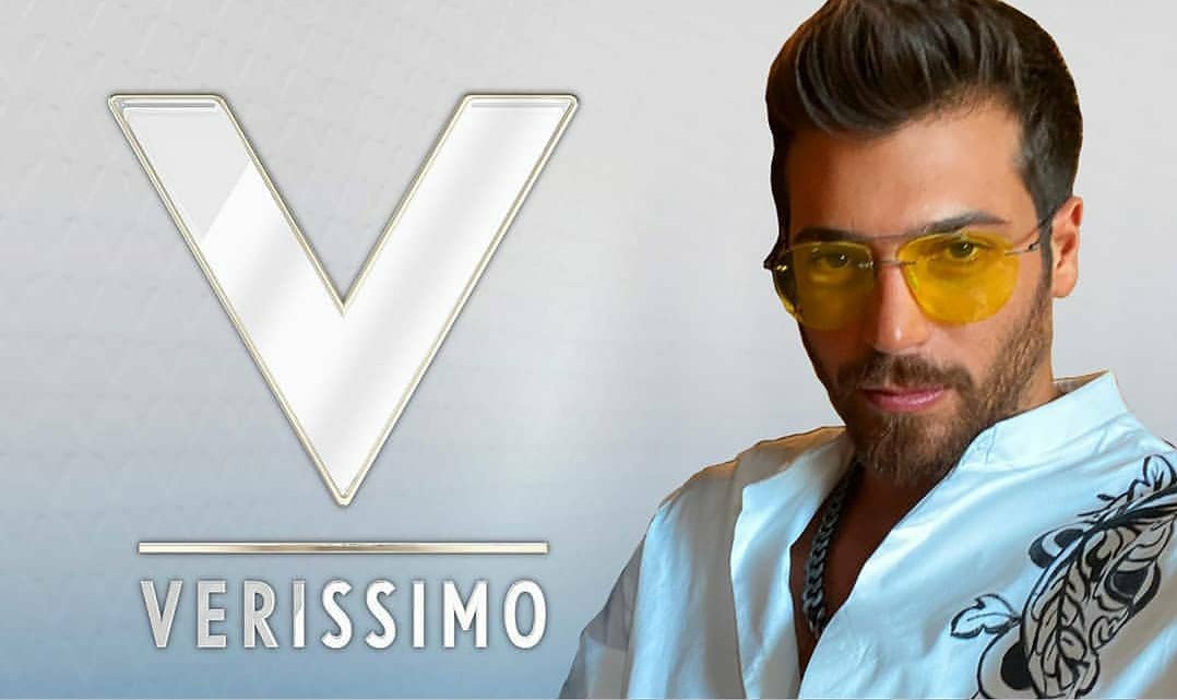 ashrfmo47841799's tweet photo. It is confirmed that the episode of 
@canyaman1989 of #Verissimo will be aired tomorrow saturday 3rd of October at 16:00 Turkish time⌚
be ready to make world wide trend and break records 👊⬆⬆
#CanYamanInItaly 
 #CanYaman #BayYanlış #EzGür https://t.co/rDp1FPten2