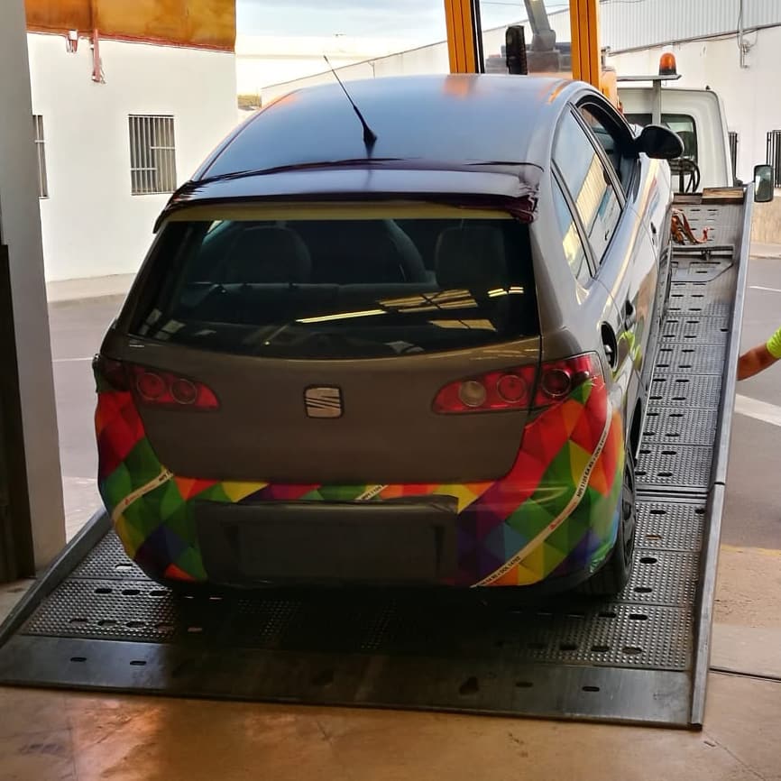 WrappingAcademy's tweet photo. El viaje de 🚘🛤️ #ElCocheMasRotuladoDeEspaña 
a nuestras nuevas instalaciones en Madrid 🥳#AltaWrappingAcademyOnTour
#TrainersAveryDennisonEspaña
#WrapAcademySpain
#WorkshopsAveryDennisonEspaña #CarWrap #CarWrapTraining #RotulaciónEnvolvente #CursosRotulaciónVehículos https://t.co/mU91frVmz4