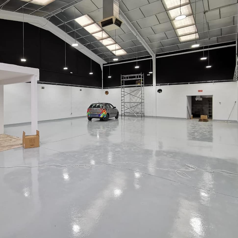 WrappingAcademy's tweet photo. El viaje de 🚘🛤️ #ElCocheMasRotuladoDeEspaña 
a nuestras nuevas instalaciones en Madrid 🥳#AltaWrappingAcademyOnTour
#TrainersAveryDennisonEspaña
#WrapAcademySpain
#WorkshopsAveryDennisonEspaña #CarWrap #CarWrapTraining #RotulaciónEnvolvente #CursosRotulaciónVehículos https://t.co/mU91frVmz4