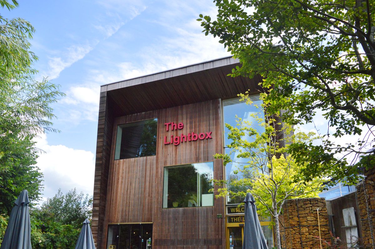 Aimuseums's tweet photo. Job vacancy - @TheLightbox are recruiting a Visitor Experience Manager to lead the day-to-day management of their front of house team. This newly created role would suit someone who enjoys working with visitors and a staff team. More here: https://t.co/wmRDMOoUIS https://t.co/KknyhlJEqP