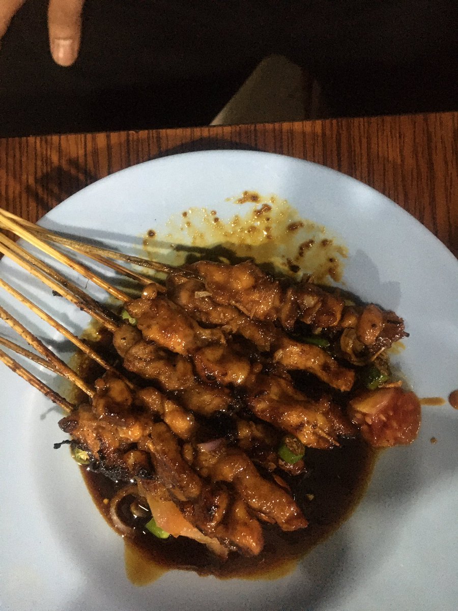 rizkitriputra's tweet photo. Sate matradji lampung, masih istimewah https://t.co/IDdYzDMe0h