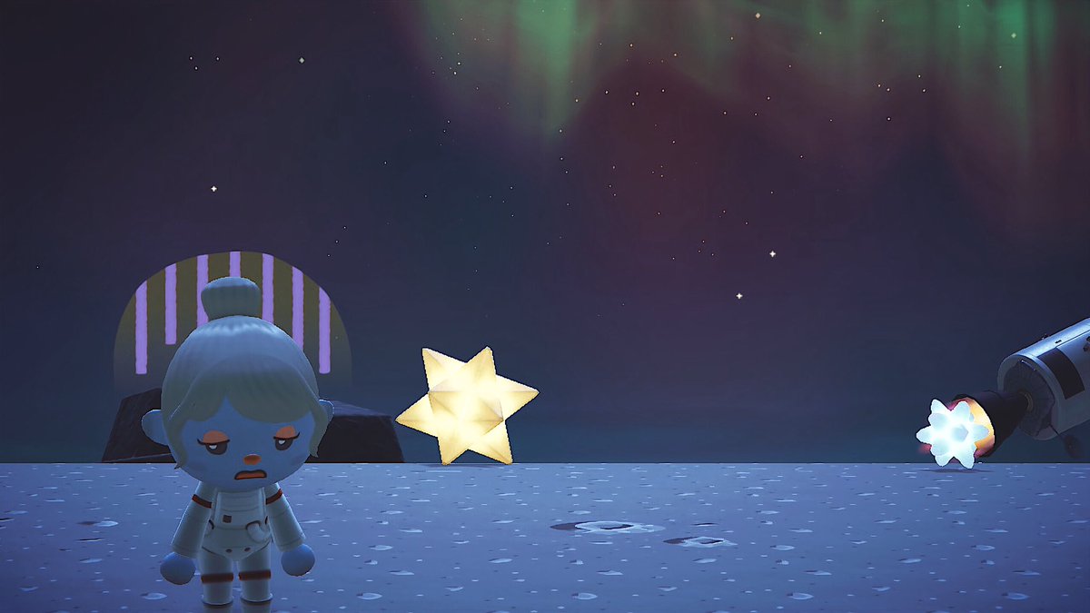 oddcrossings's tweet photo. remember to always wear your COMPLETE space gear when exploring outer space 🥶🥶🥶 https://t.co/o6aH9JqScs