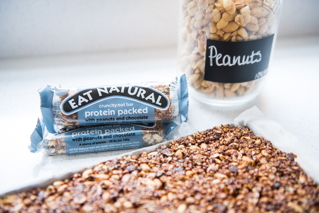Our best-selling bar squeezes 45% peanuts into each bar…that’s a seriously nutty bar 🥜🥜🥜 
#proteinbar #peanuts