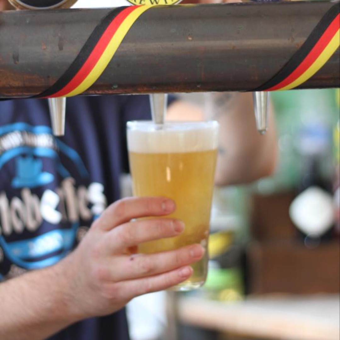 We've brewed a lager which is exclusively available at Three Wise Monkeys Colchester from today. This is a crisp and clean unfiltered lager that really does hit the spot at 4.2% abv. Enjoy one whilst stocks last! 
#lager #brewing #brewnoevil