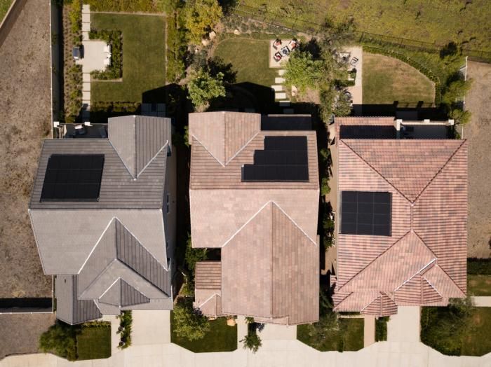 esaSolar_Energy's tweet photo. When it comes to cutting down on home utility costs, energy efficiency is king. Find tips on how to make a home more efficient while finding savings along the way. Read more @ https://t.co/kROa8T6UJJ https://t.co/MDgZoGP7Xj