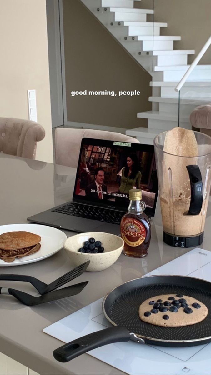 my (realistic) online school routine through instagram stories, a thread