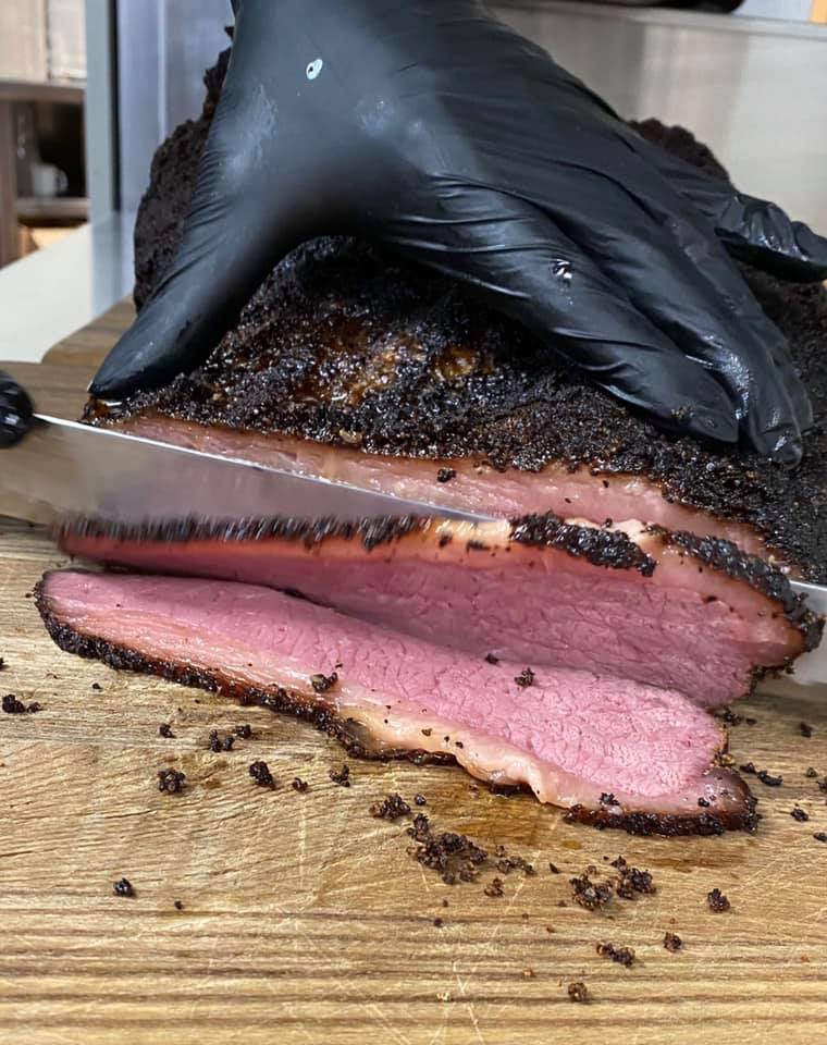 DSmohk's tweet photo. Tag someone to give them an extra reason to smile on #WorldSmileDay 😁
⁣⁣ 
📞 336-252-2253 | https://t.co/CBnlOMT4xH⁣⁣ 
🚗 Dine-in and Takeout! 
⁣⁣ 
#Smohkd #NorthCarolina #Greensboro #SmokedMeats #BBQ #BBQlovers #BBQnation #OpenWeStand #MeatLovers https://t.co/1gU6E8SyCR