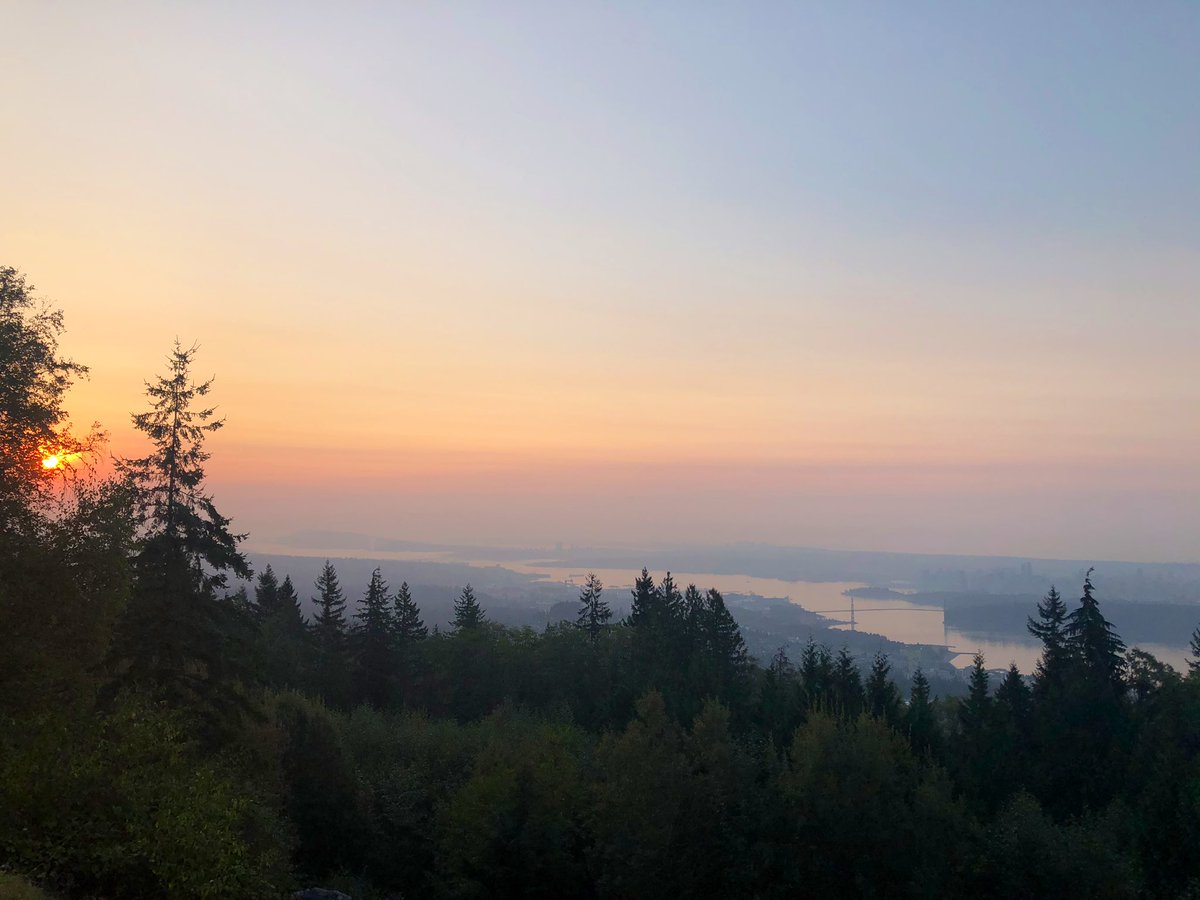 Beautiful Cypress sunrise to start off Friday <a href="/MulgraveSchool/">Mulgrave School</a> 🌞