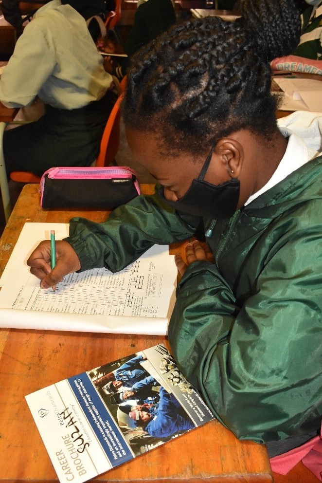 Petra_Diamonds's tweet photo. Petra has been working with Maths Centre for more than six years and today, the Finsch and Cullinan mines hosted a virtual 'Maps and Mirrors' event with #MathsCentre. The event included personality testing, career mapping and an overview of careers in the mining sector. https://t.co/SlRl1fIKuT