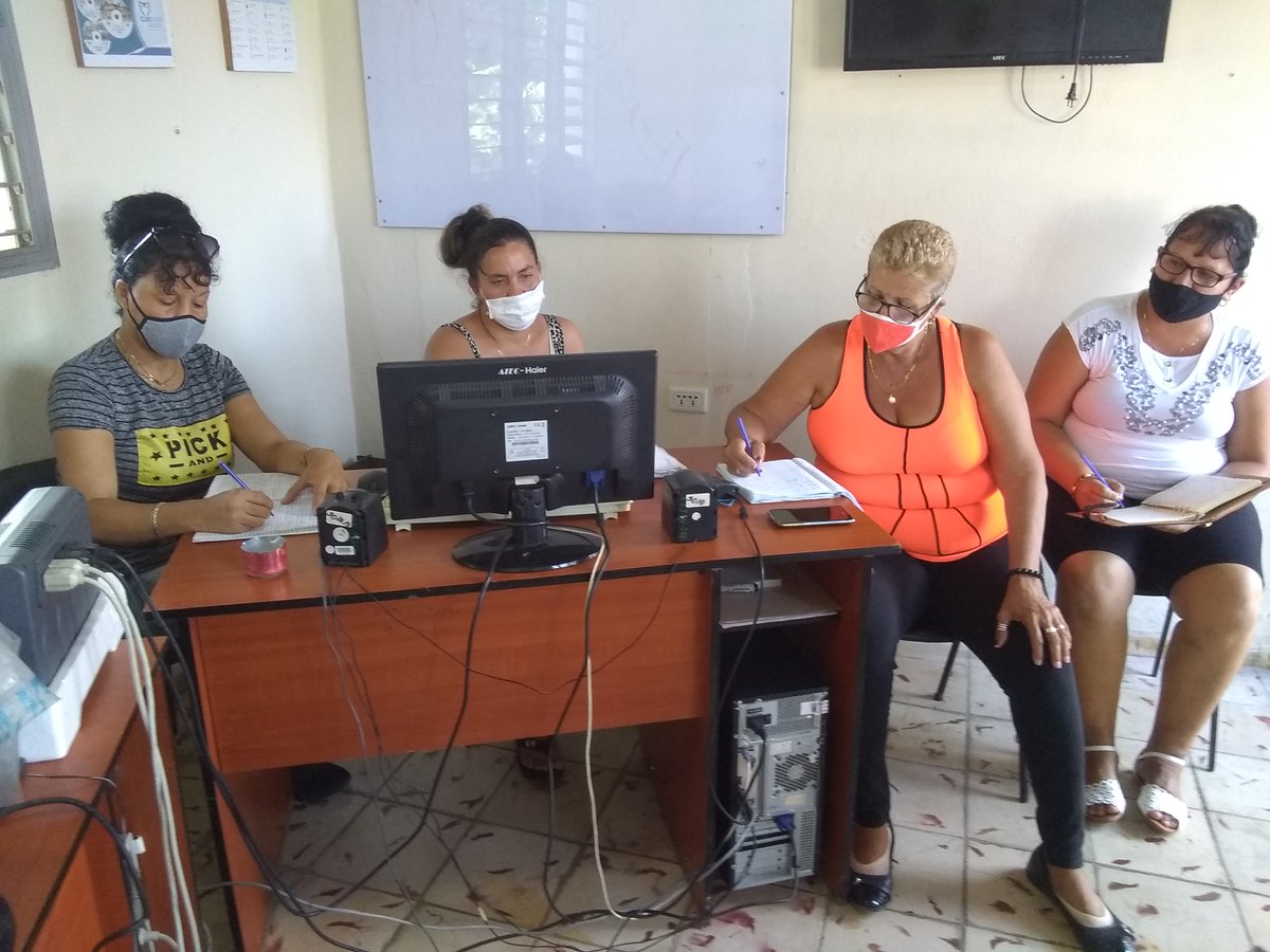 PinfanciaR's tweet photo. El departamento de la Primera Infancia de la Dirección Municipal de Educación en Remedios se prepara para el cierre del curso 2019/2020 y el inicio del 2020/2021 #VamosPorMás #SomosCuba @LienMons @FarinaEstevez @EducRemedios @educacionvc @elsa_ena @CubaMined https://t.co/EITAVTmXRF