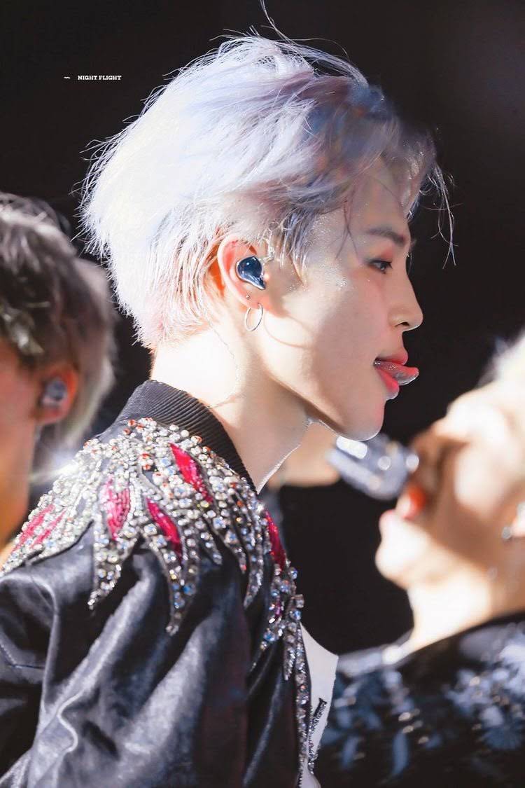 jiminpics's tweet image. jimin and one of his several filters

#PickYourFilter 
#JIMIN
#지민