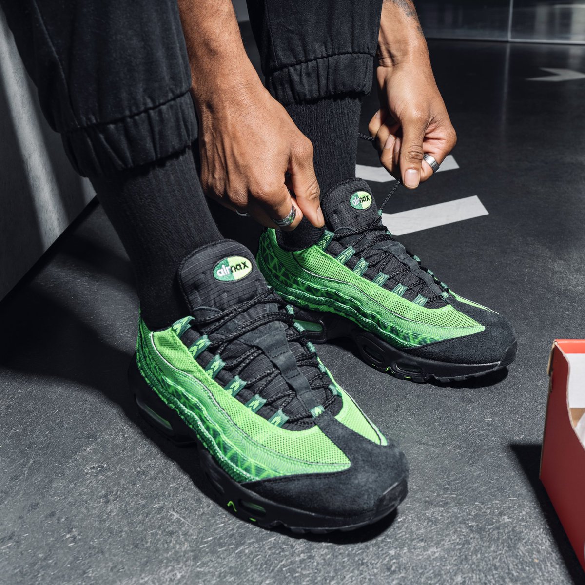 ProDirect_LDN's tweet image. Summer might be over, but we’re still bringing you heat. The new Nike 2020 Nigeria collection available in store at Pro:Direct LDN19.
-
Pro:Direct LDN19, 19 Foubert's Pl, Soho, London W1F 7QE